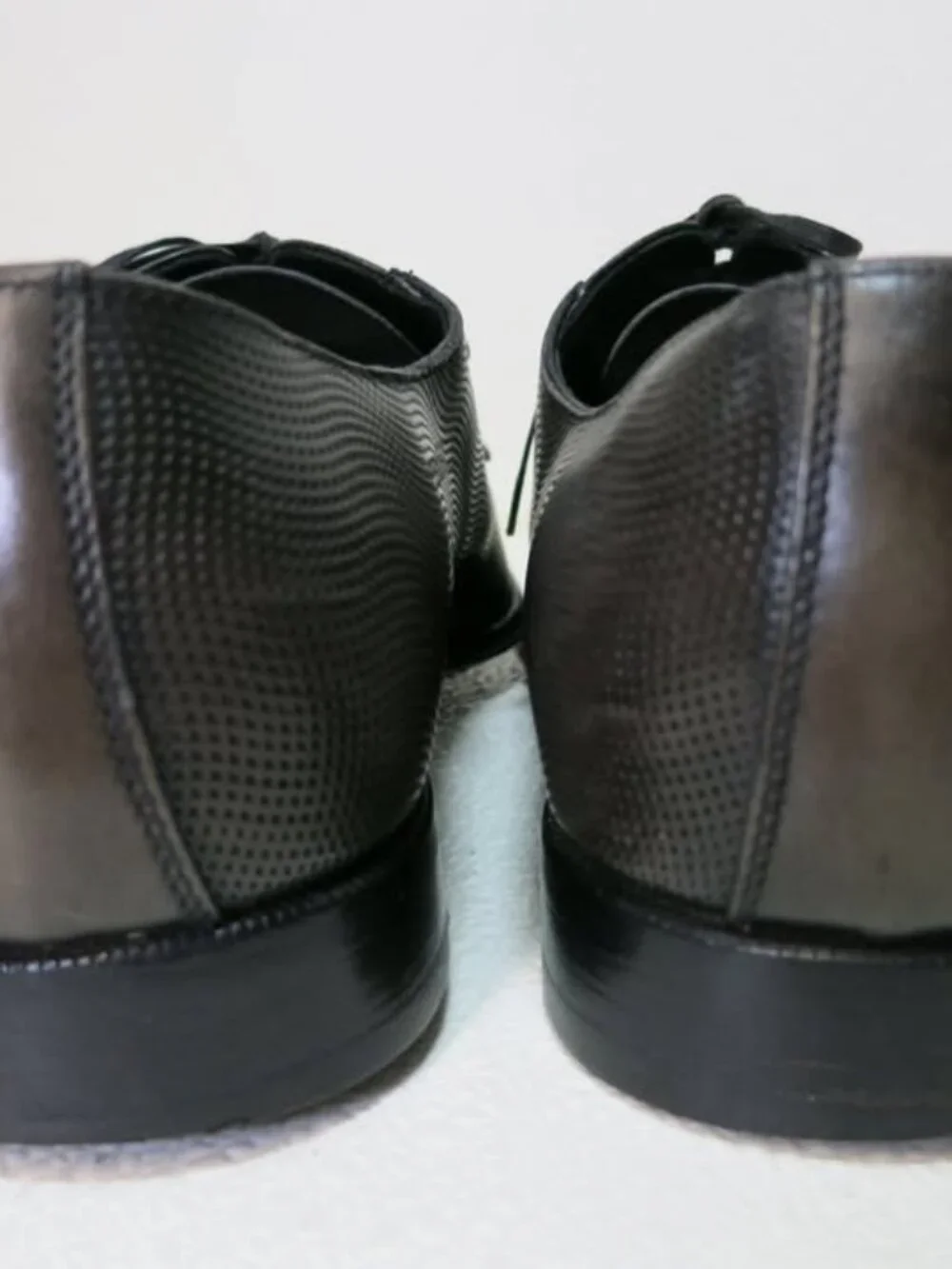 Salvatore Ferragamo Pebbled Grained Leather Plain Toe Oxfords Men's Shoes 8 EE